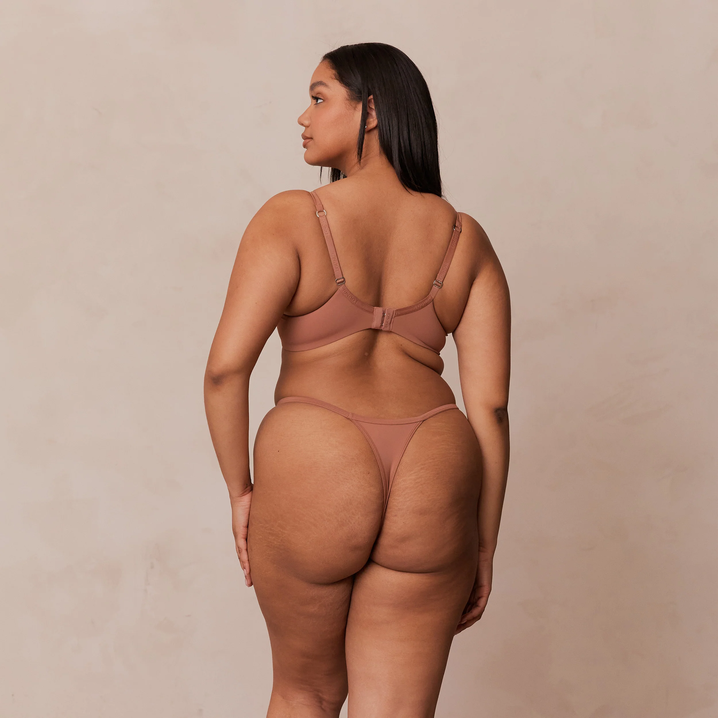 Classic Plunge T-shirt Bra  - Mocha - Image 7