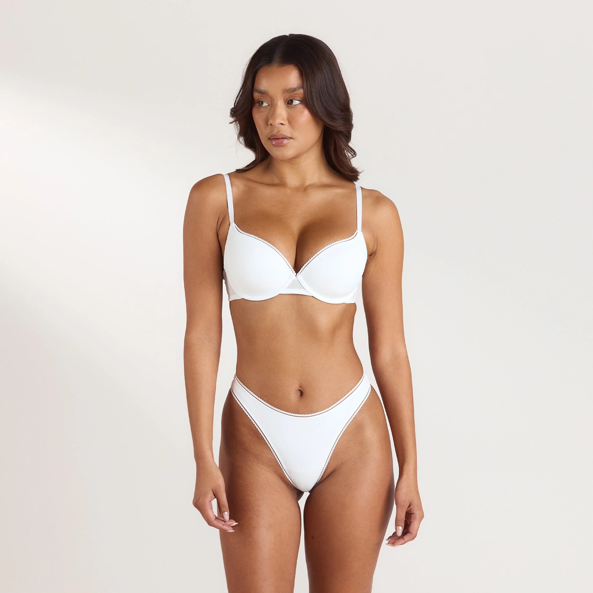 Comfort T-Shirt Bra - White - Image 4