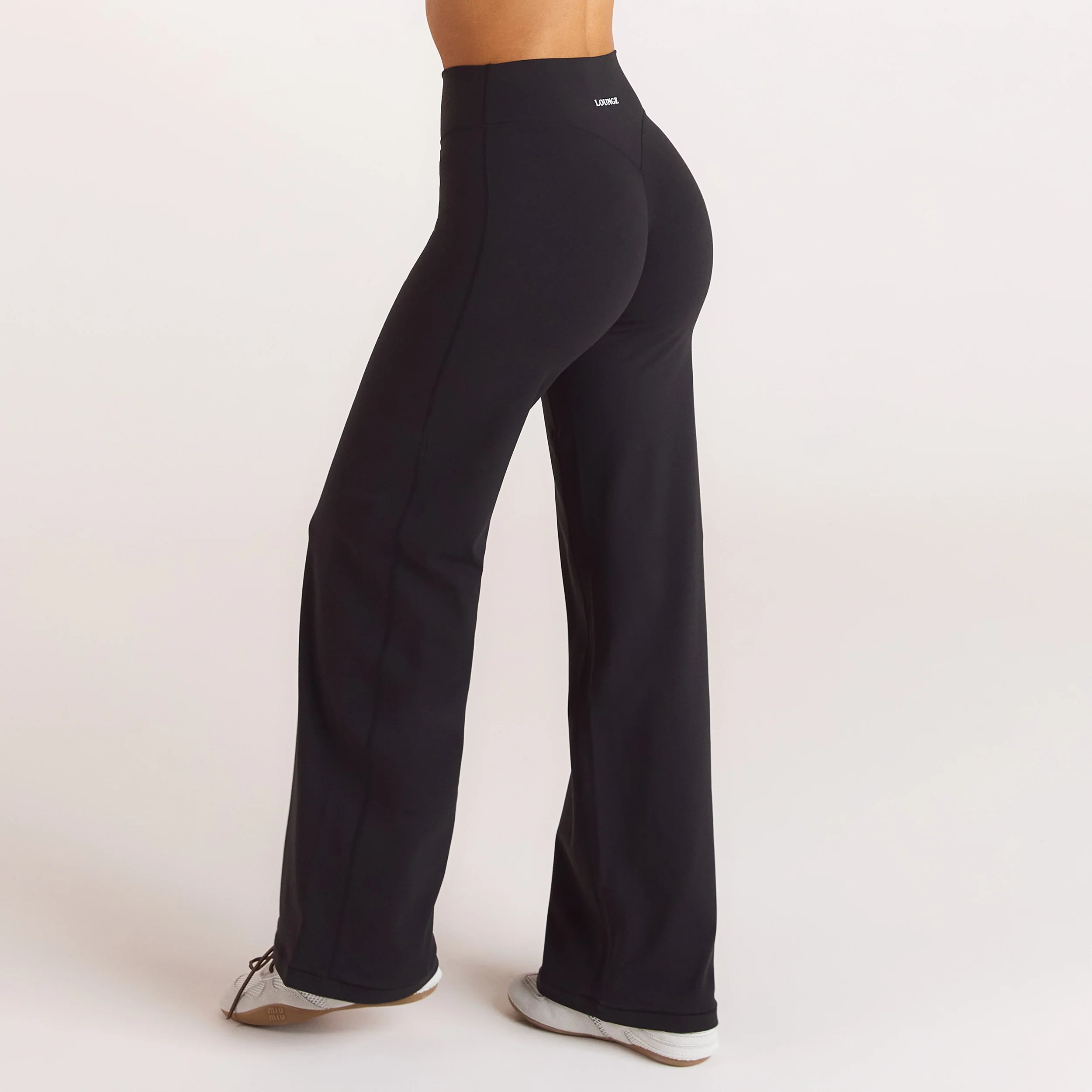 ContourSoft Straight-Leg Leggings - Black